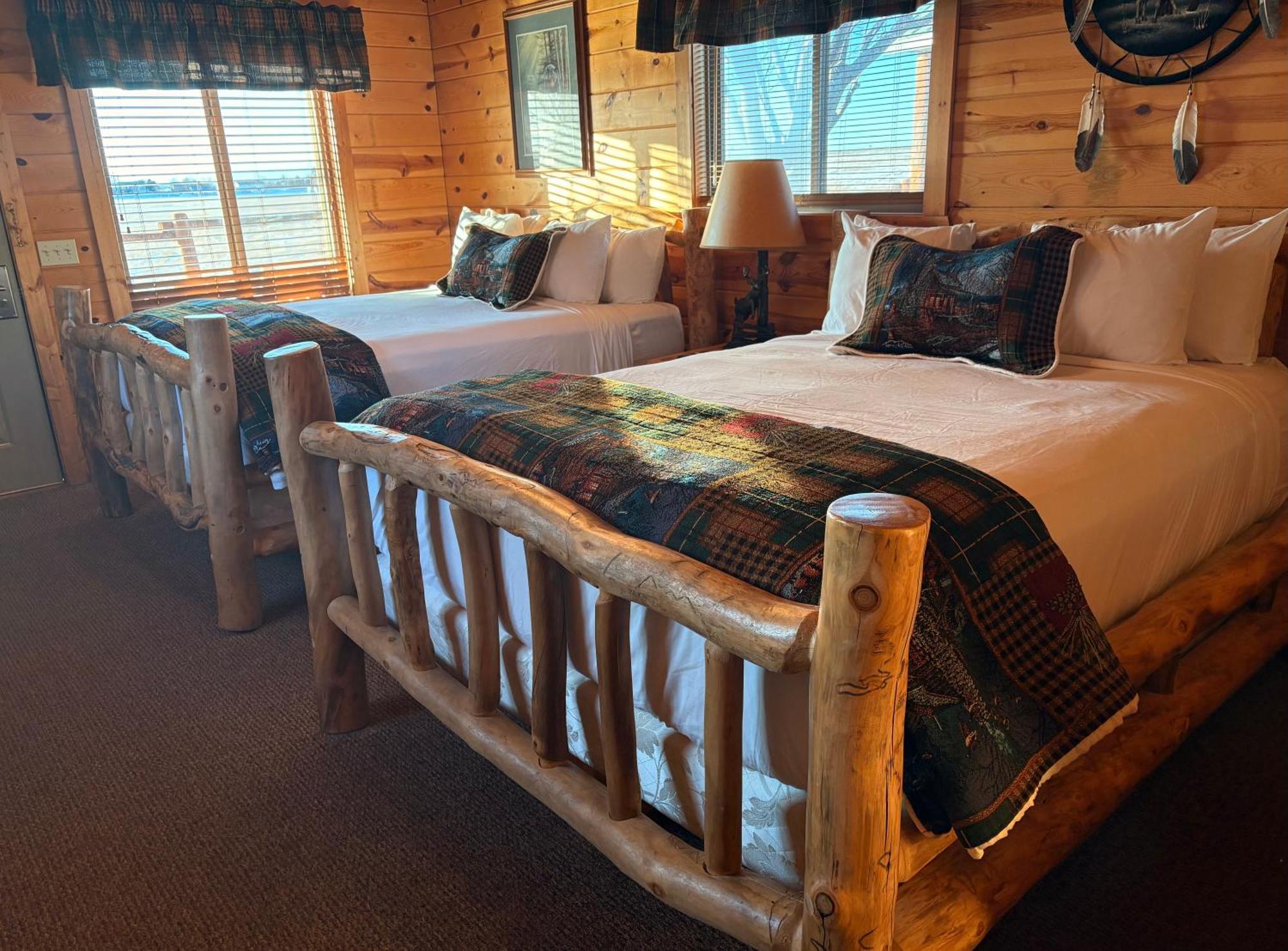Badlands Frontier Cabins Wall Extérieur photo