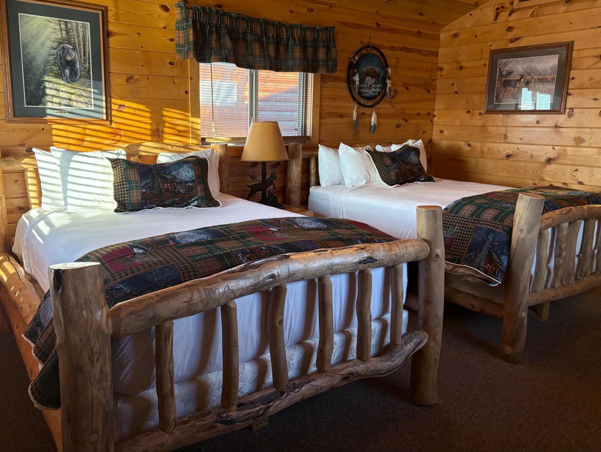 Badlands Frontier Cabins Wall Extérieur photo